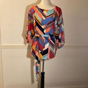 ECI NEW YORK, ABSTRACT STRIPE WOMENS TOP